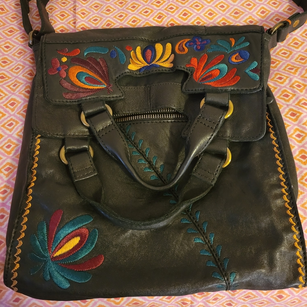 Lucky Brand Abbey Road Bag